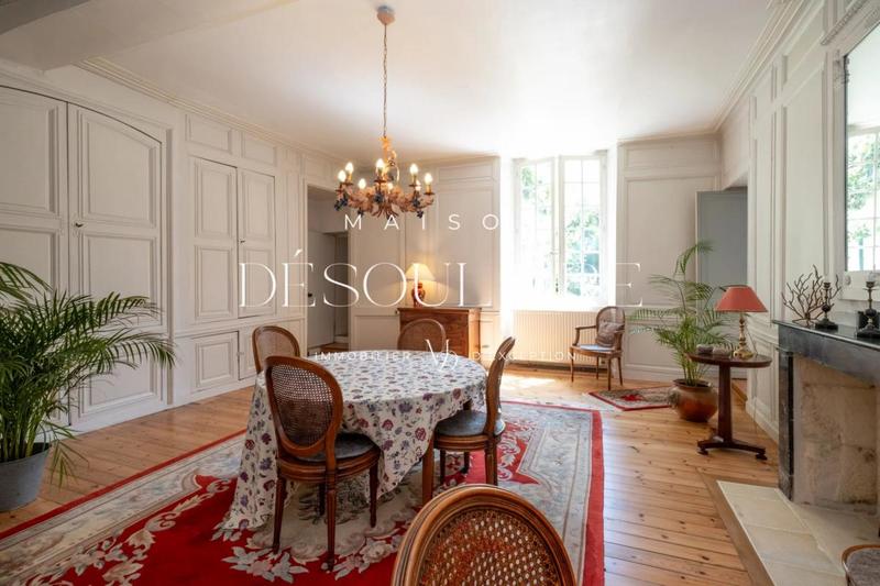 Maison de ville - 300 m² - 7 pièces