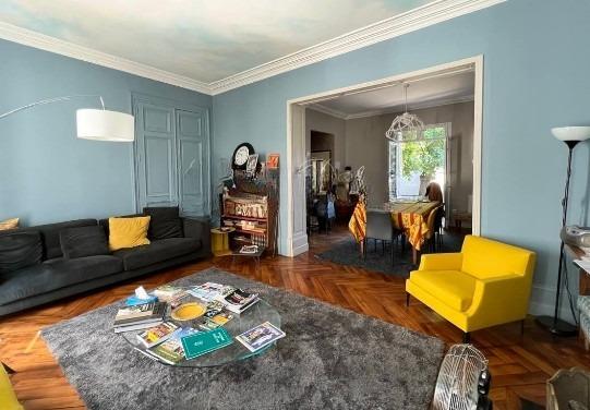 Hôtel particulier - 300 m² - 14 pièces