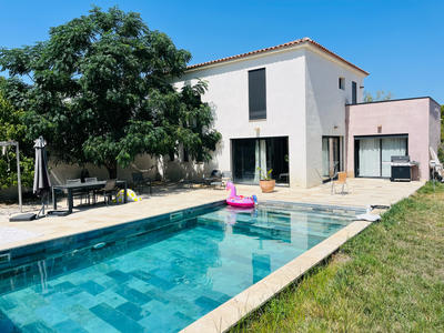 Maison - 135 m² - 5 pièces