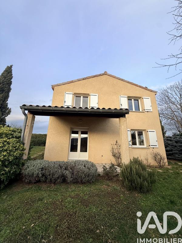 Maison - 97 m² - 5 pièces