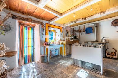 Mas - 78 m² - 7 pièces