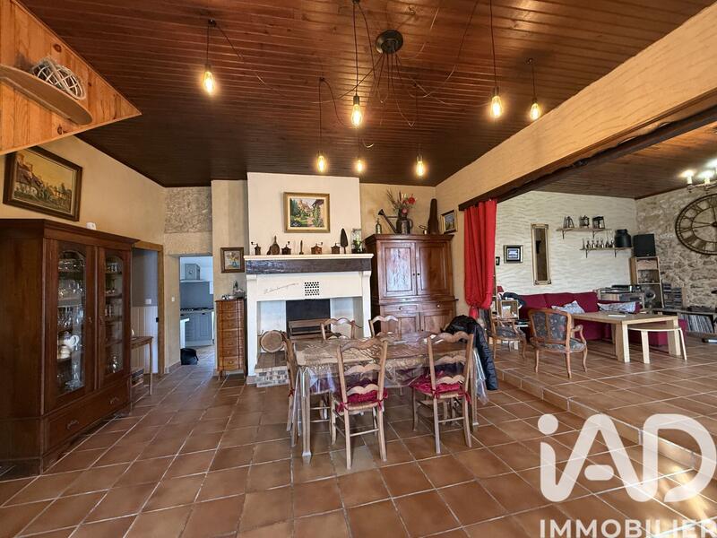 Maison - 160 m² - 7 pièces