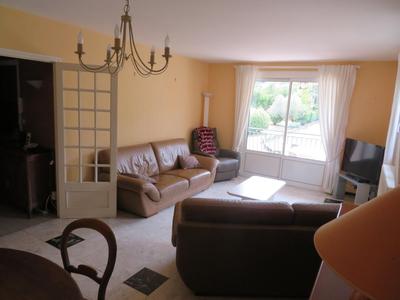 Maison - 178 m² - 8 pièces