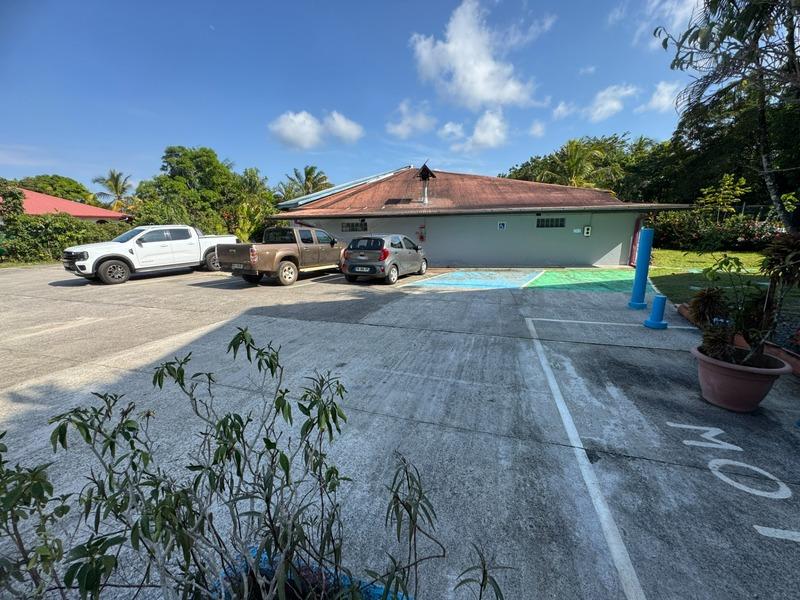 Fonds de commerce - 4 550 m²