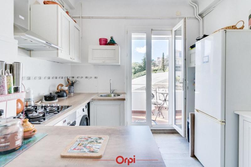 Appartement - 110 m² - 4 pièces