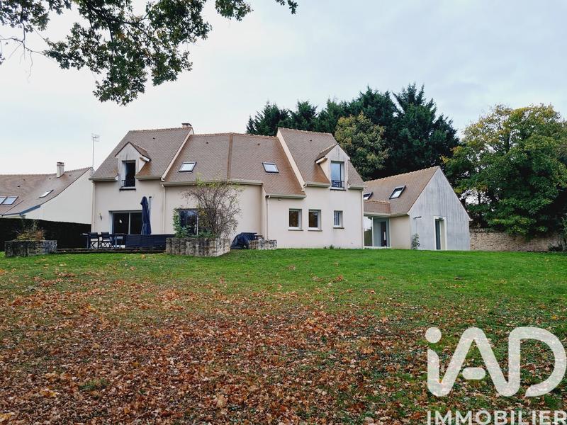 Maison de maîtres - 230 m² - 8 pièces