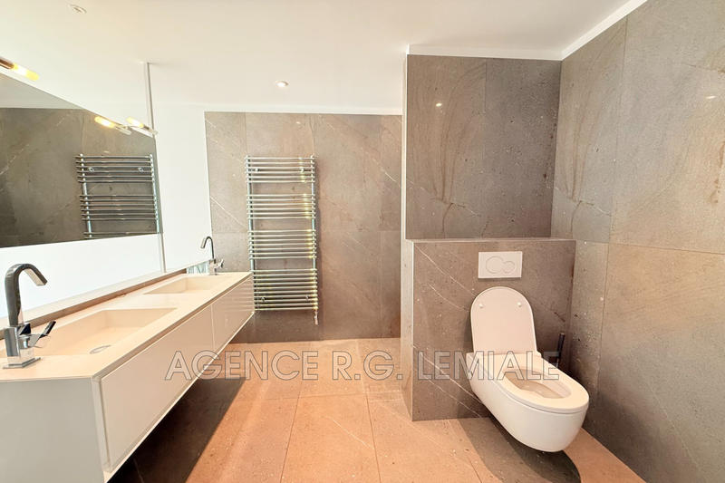 Maison - 101 m² - 5 pièces