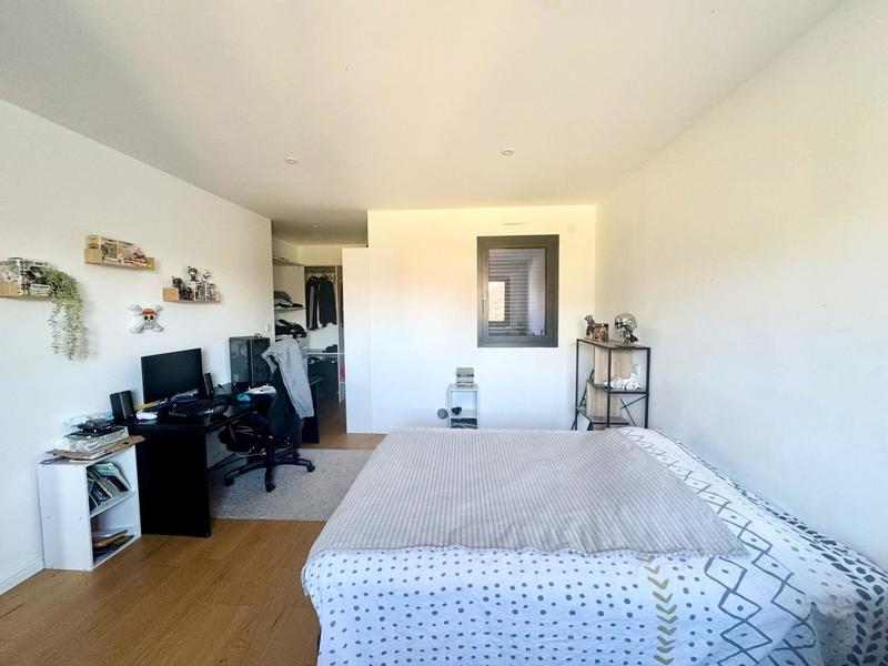 Maison - 210 m² - 7 pièces