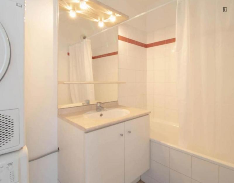 Chambre - 10 m² - 4 pièces