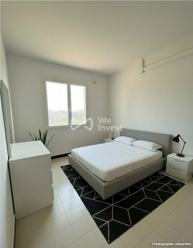 Maison traditionnelle - 220 m² - 12 pièces