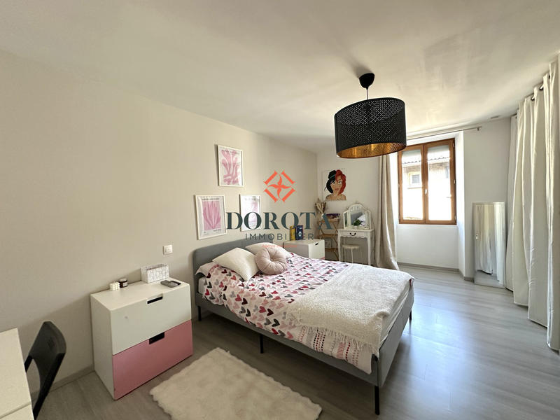 Maison - 164 m² - 5 pièces