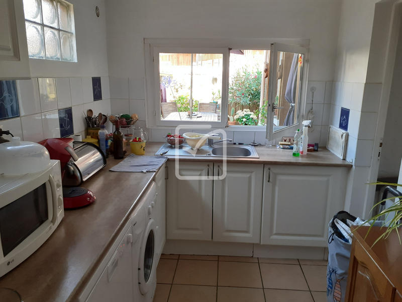 Villa - 80 m² - 4 pièces