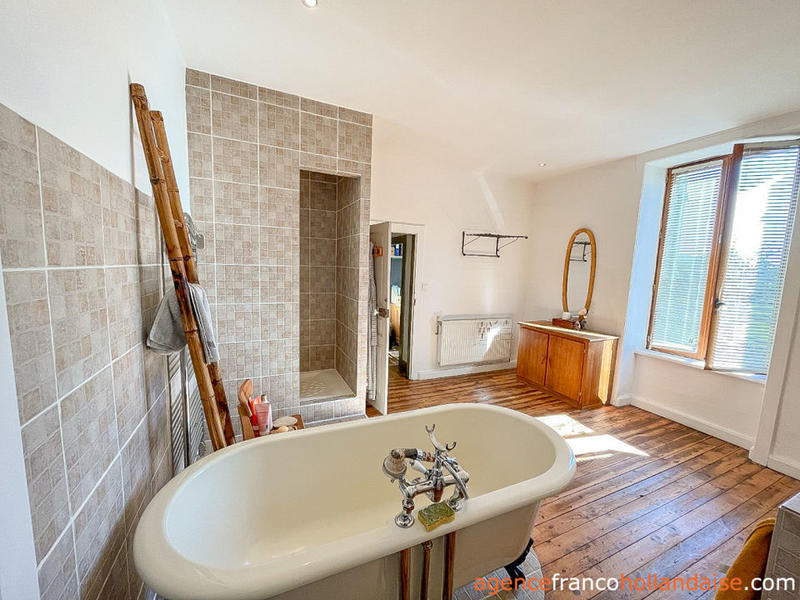 Maison bourgeoise - 152 m² - 5 pièces