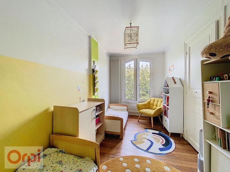 Maison - 109 m² - 6 pièces