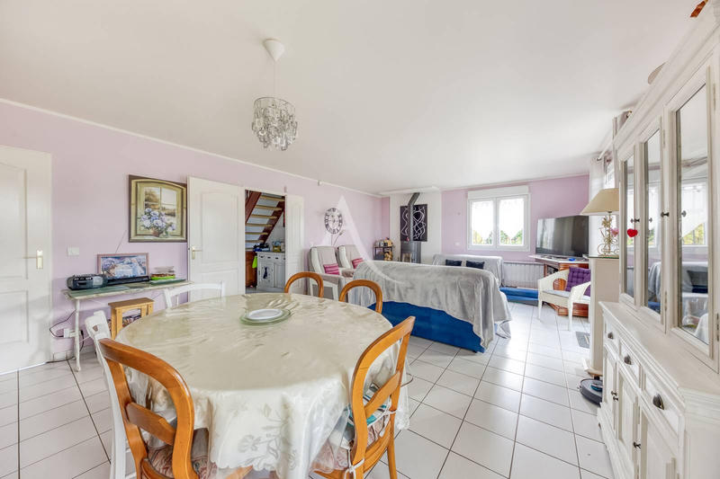 Maison - 120 m² - 6 pièces