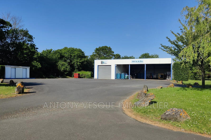 Local commercial - 1 140 m²