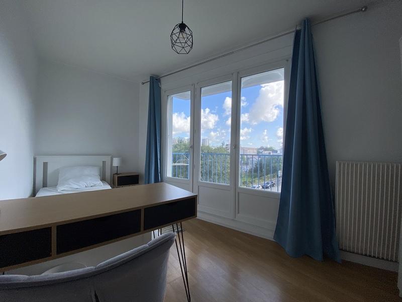 Appartement - 105 m² - 5 pièces