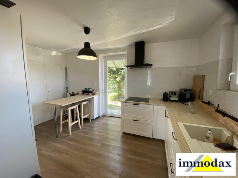 Appartement - 80 m² - 3 pièces