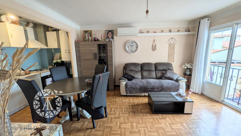 Villa - 104 m² - 6 pièces