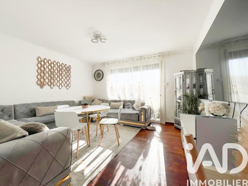 Appartement - 60 m² - 3 pièces