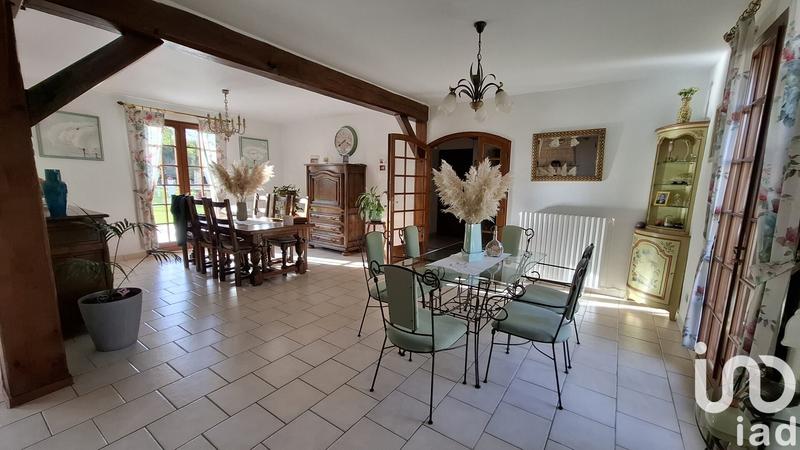 Maison - 175 m² - 12 pièces
