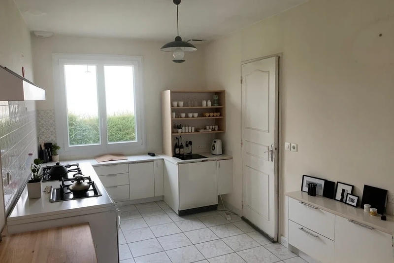 Maison - 90 m² - 5 pièces