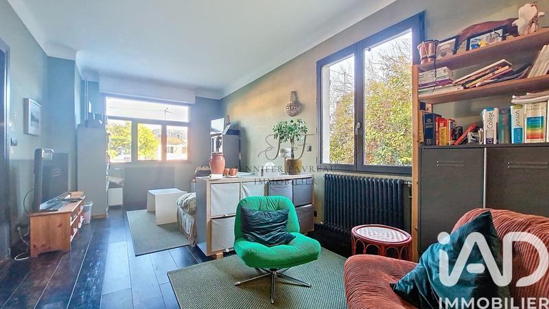 Maison - 121 m² - 5 pièces