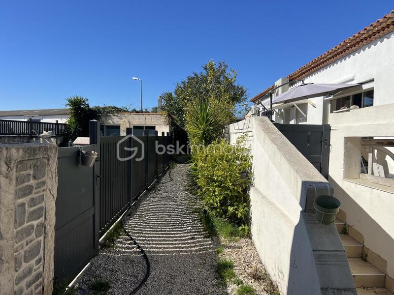 Immeuble - 800 m² - 37 pièces