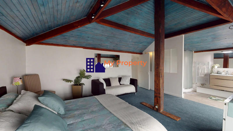 Maison - 175 m² - 7 pièces