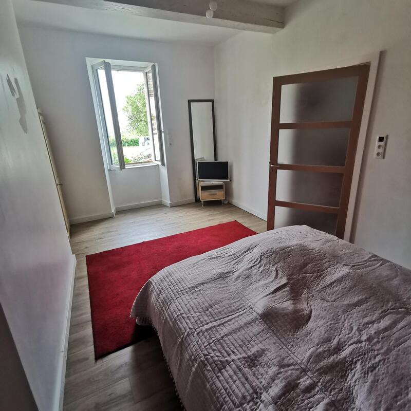 Maison - 244 m² - 5 pièces