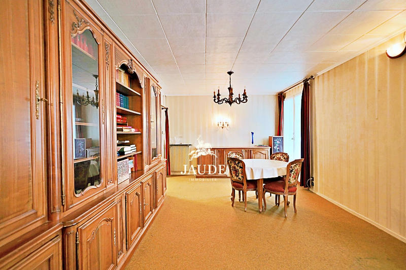 Appartement - 98 m² - 5 pièces