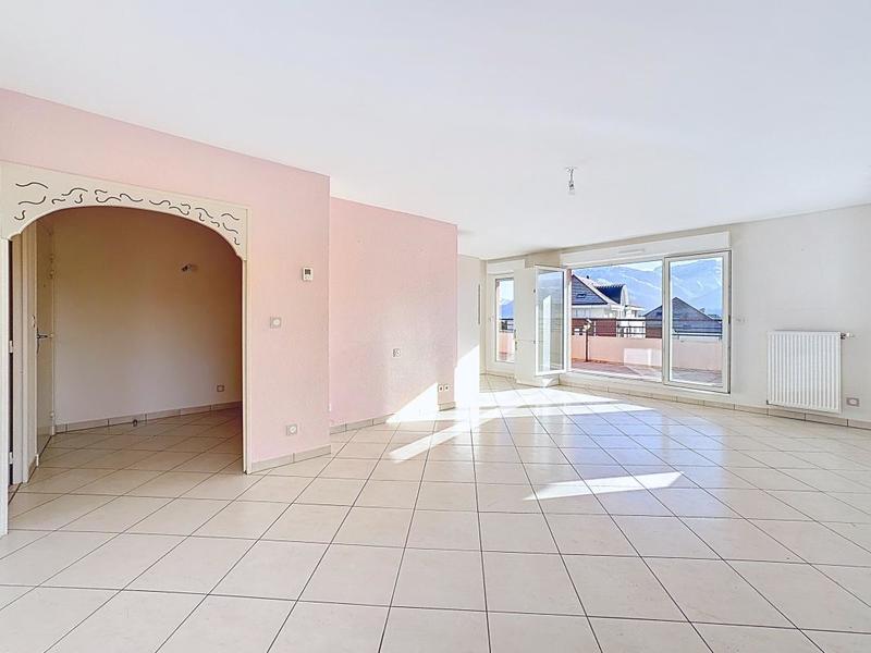 Appartement - 84 m² - 3 pièces