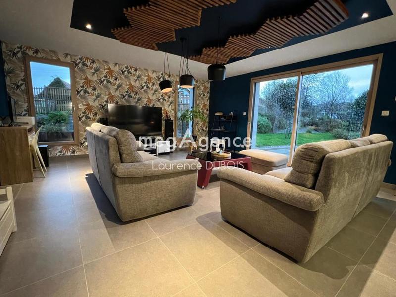 Maison - 200 m² - 5 pièces