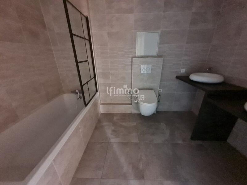 Maison - 168 m² - 6 pièces