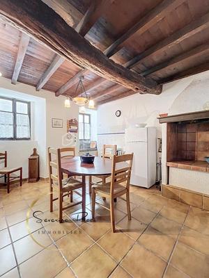 Maison de village - 60 m² - 4 pièces