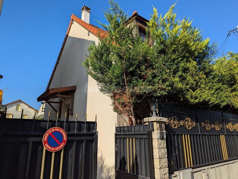 Maison - 86 m² - 4 pièces