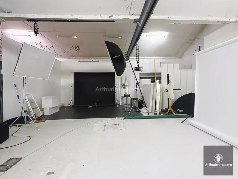 Maison - 308 m² - 8 pièces