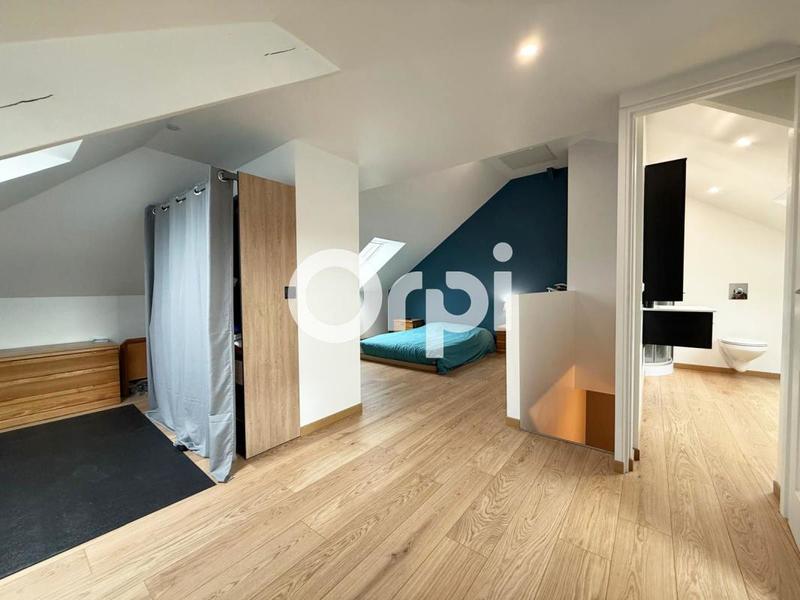 Maison - 175 m² - 7 pièces