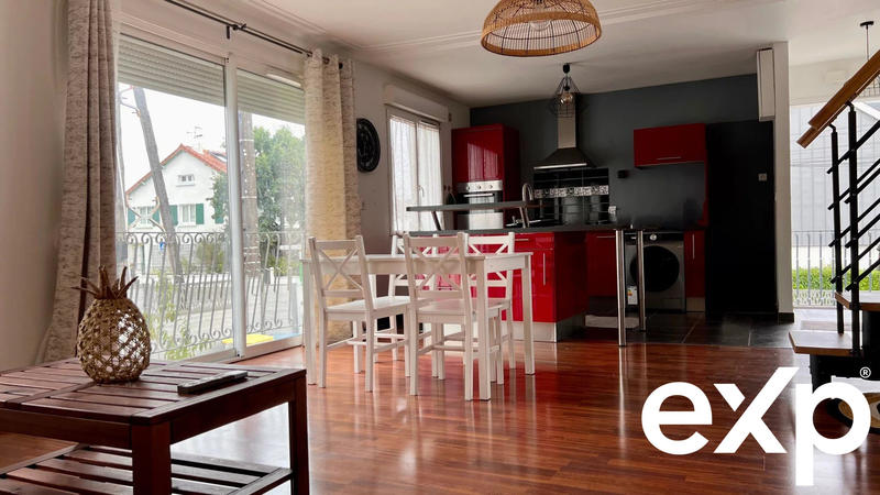 Maison - 137 m² - 6 pièces