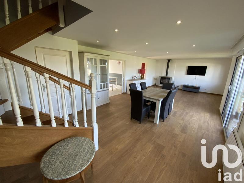 Maison - 140 m² - 5 pièces