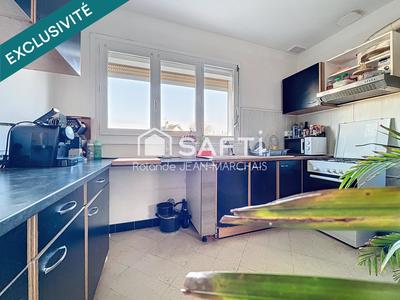 Maison - 64 m² - 4 pièces