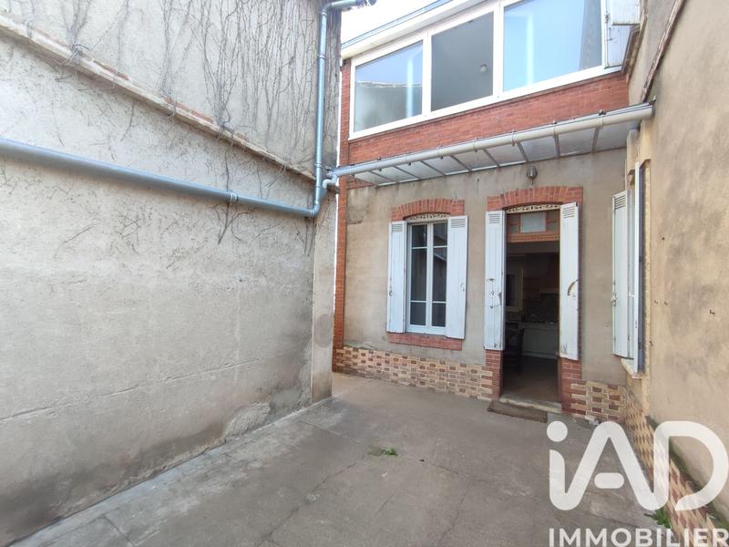 Maison - 216 m² - 5 pièces