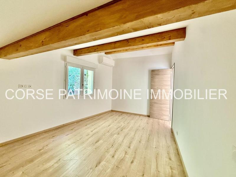 Appartement - 85 m² - 3 pièces