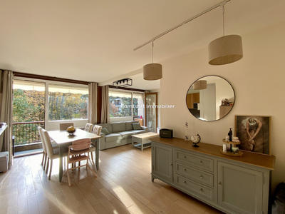 Appartement - 87 m² - 5 pièces