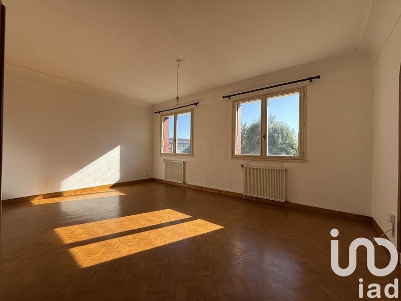 Maison - 102 m² - 5 pièces