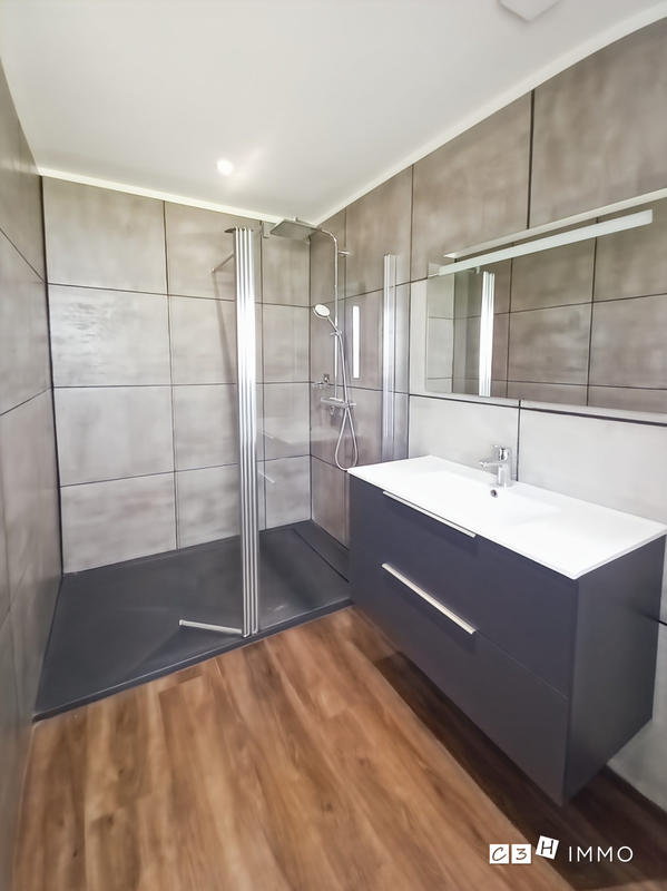 Maison - 168 m² - 5 pièces