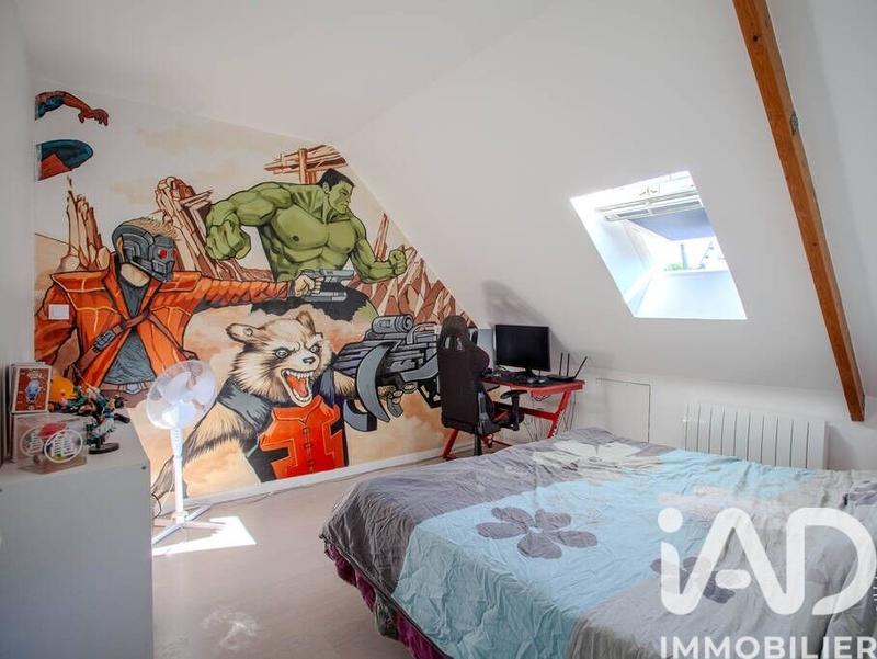 Maison - 157 m² - 9 pièces