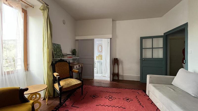 Château - 230 m² - 7 pièces