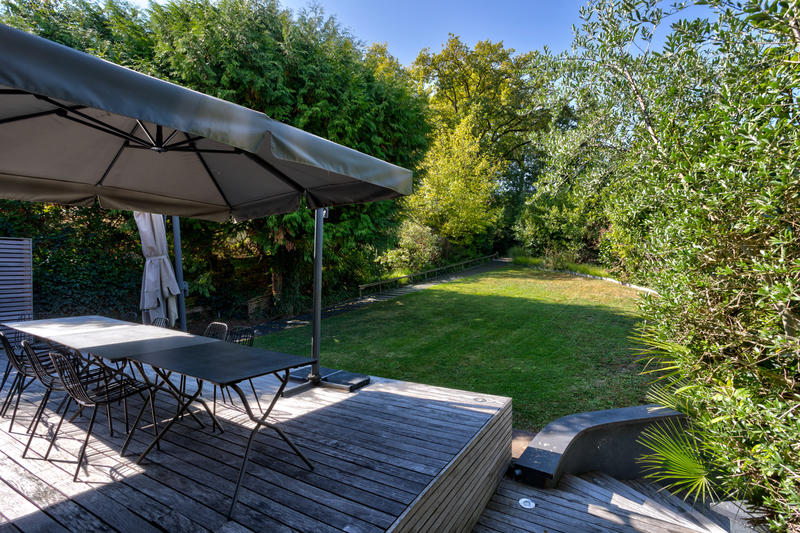 Maison - 258 m² - 7 pièces