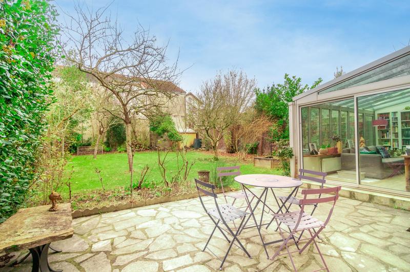 Maison - 188 m² - 8 pièces